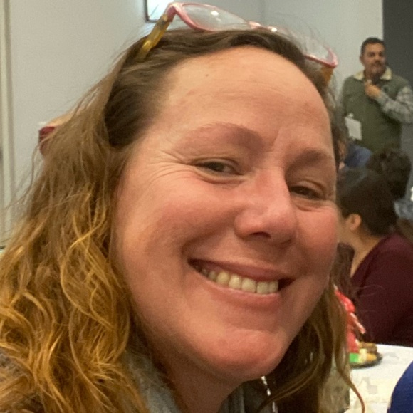 Meet your Posher, Shelley - Picture 1 of 1